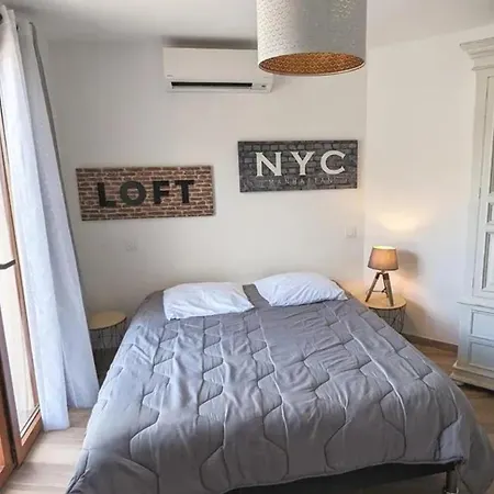 Maison Familiale A Avec Terrasse Privee * エスパラン・ド・ヴェルドン