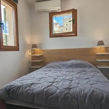 Holiday home Maison Familiale A Avec Terrasse Privee Esparron-de-Verdon