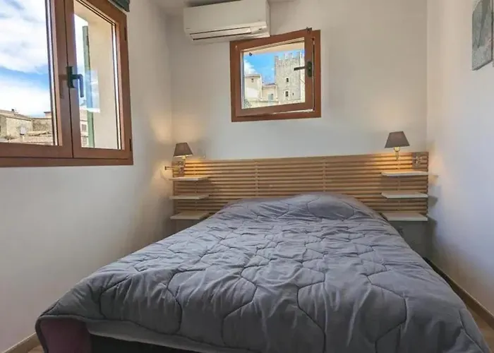 Holiday home Maison Familiale A Avec Terrasse Privee Esparron-de-Verdon